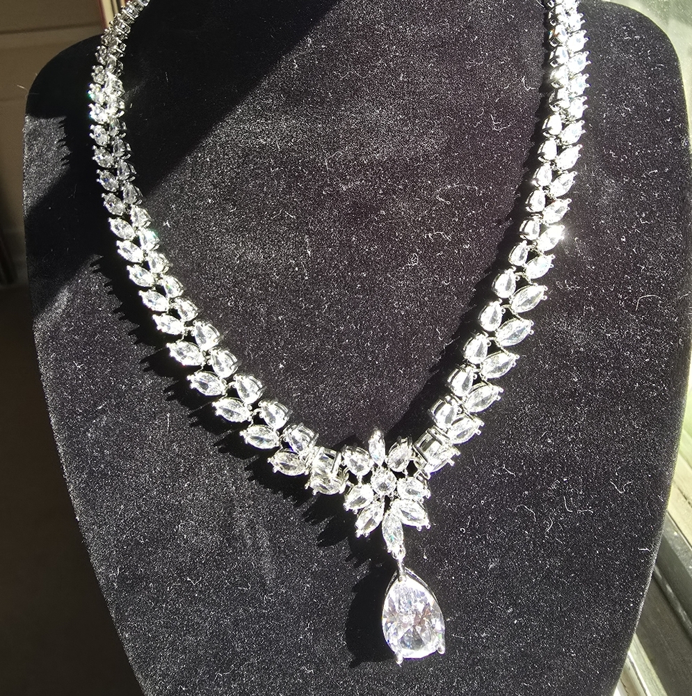 Bridal Silver Necklace And Earrings with Rhinestones